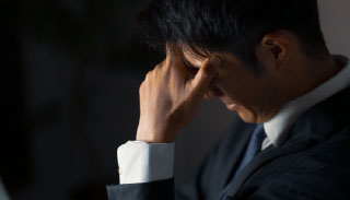 引き継ぎ放棄による現場の混乱